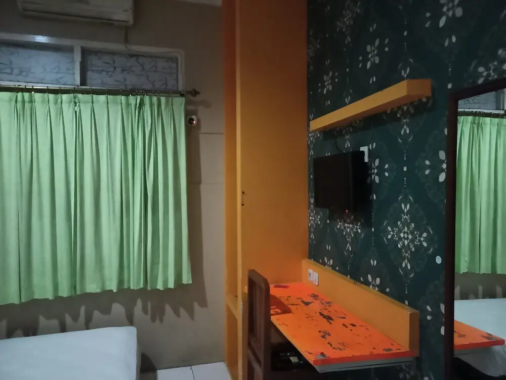 Таракан: OYO 92126 Hotel Syariah Sumber Mulya NunukanNearAlun - Alun Kota Nunukan