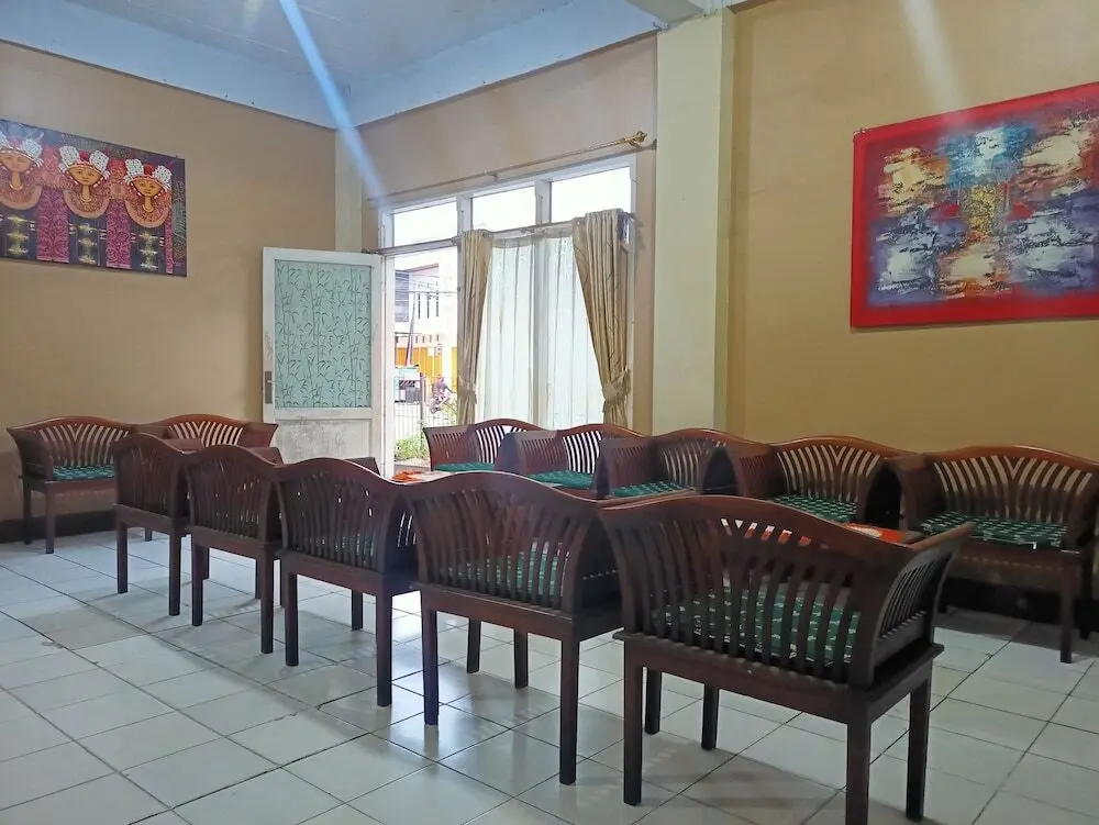 Таракан: OYO 92126 Hotel Syariah Sumber Mulya NunukanNearAlun - Alun Kota Nunukan