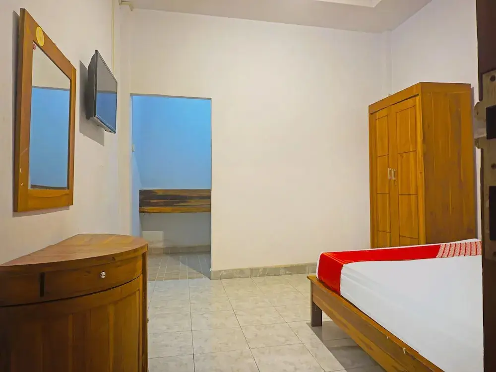 Макассар: OYO 91456 Anggrek Homes Makassar