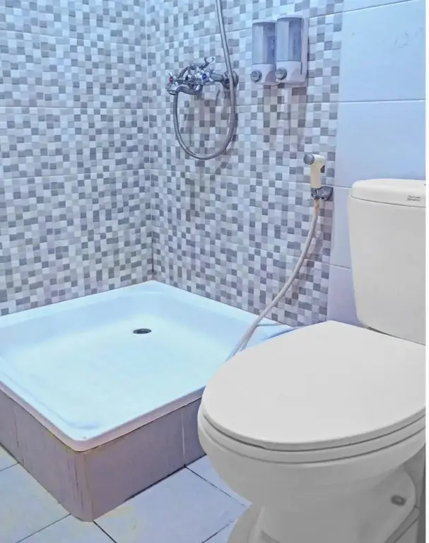 Макассар: OYO 90583 Balqies Homestay Syariah