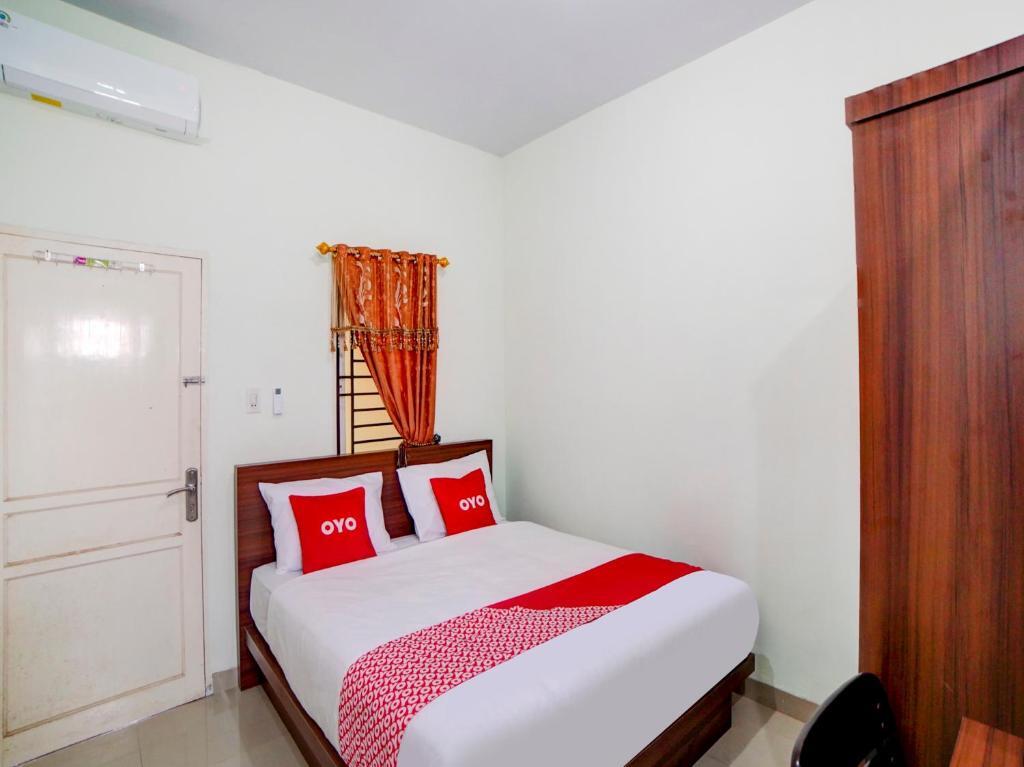 Медан: OYO 90683 Teratai Homestay