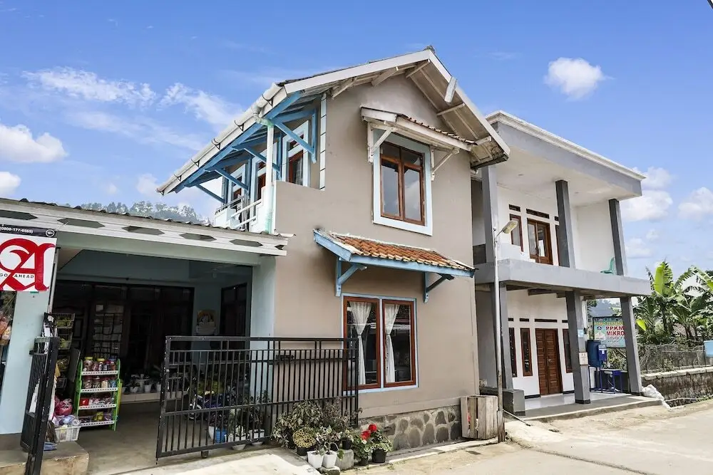 Лембанг: OYO Homes 91006 Eco Tourism Desa Cibodas Areng 5 Syariah