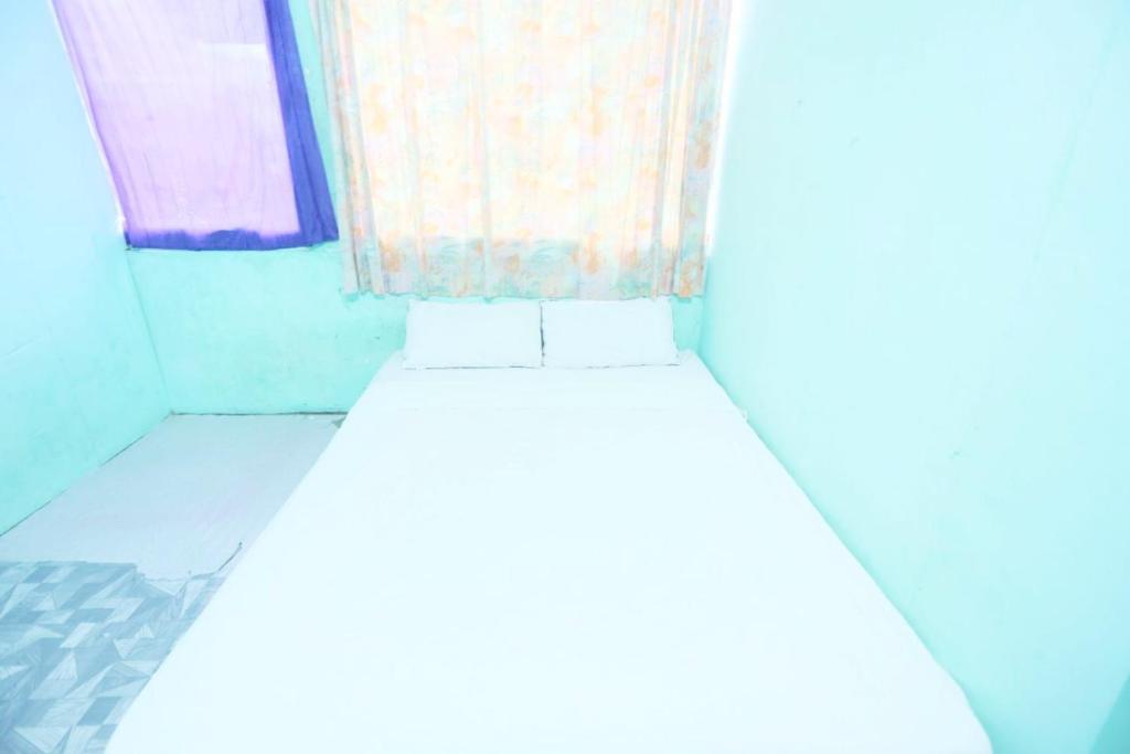 Батам: SPOT ON 92360 Penginapan Reni