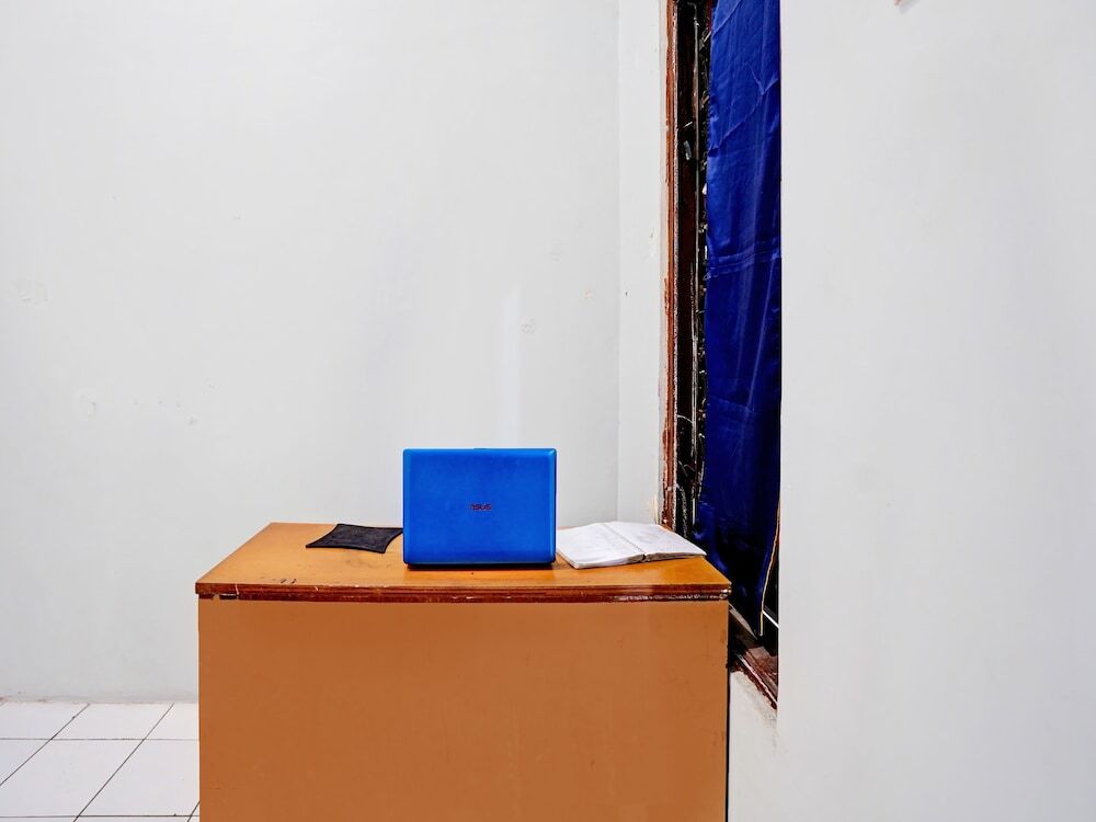 Сурабая: OYO 91891 B41m Residence Syariah
