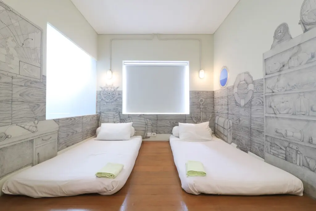 Бандунг: Locus Rooms