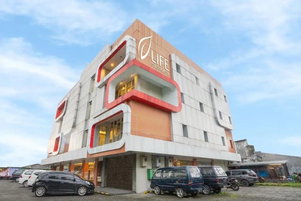 Сурабая: Life Hotel Stasiun Kota Surabaya
