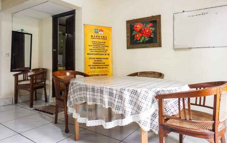 Аньер: OYO 91218 Villa Karang Sono