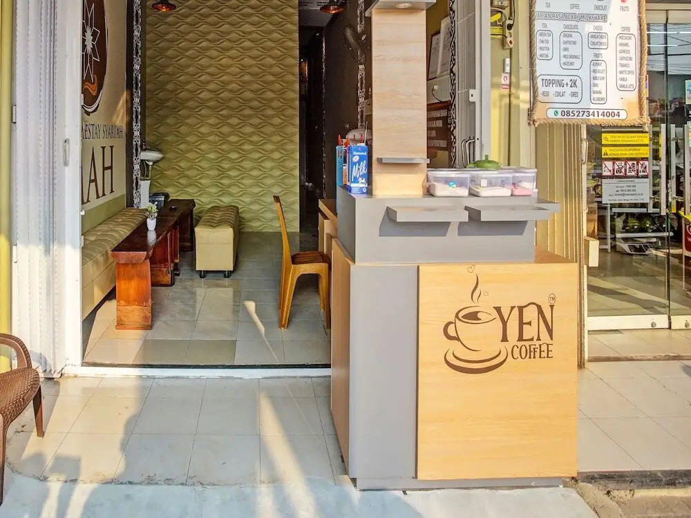 Бандар-Лампунг: OYO 91689 Homestay Syariah Imah 2