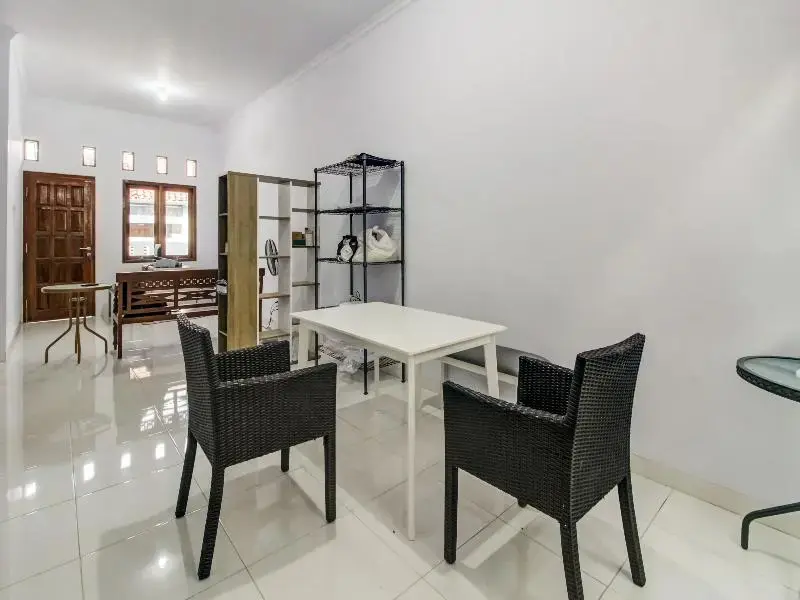 Бандар-Лампунг: OYO 91005 Cottage Putra Mutun Beach