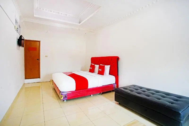 Бандар-Лампунг: Oyo 91460 Guest House Kencana Syariah
