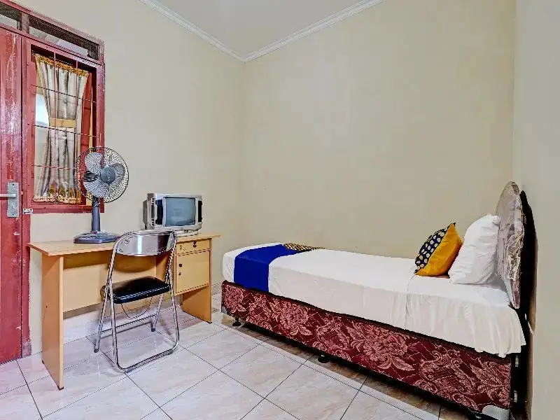 Бандунг: Spot On 91482 Sentosa Home