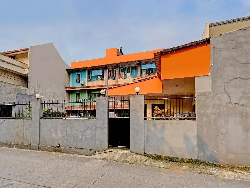 Oyo 91547 Graha Hermawan Guest House Syariah — фото 1
