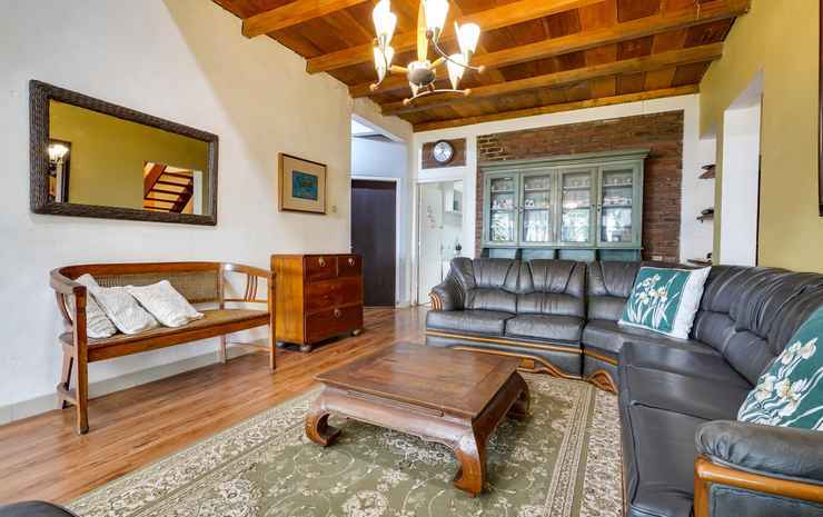 Бандунг: OYO Homes 91056 Eco Tourism Desa Ciburial Syariah