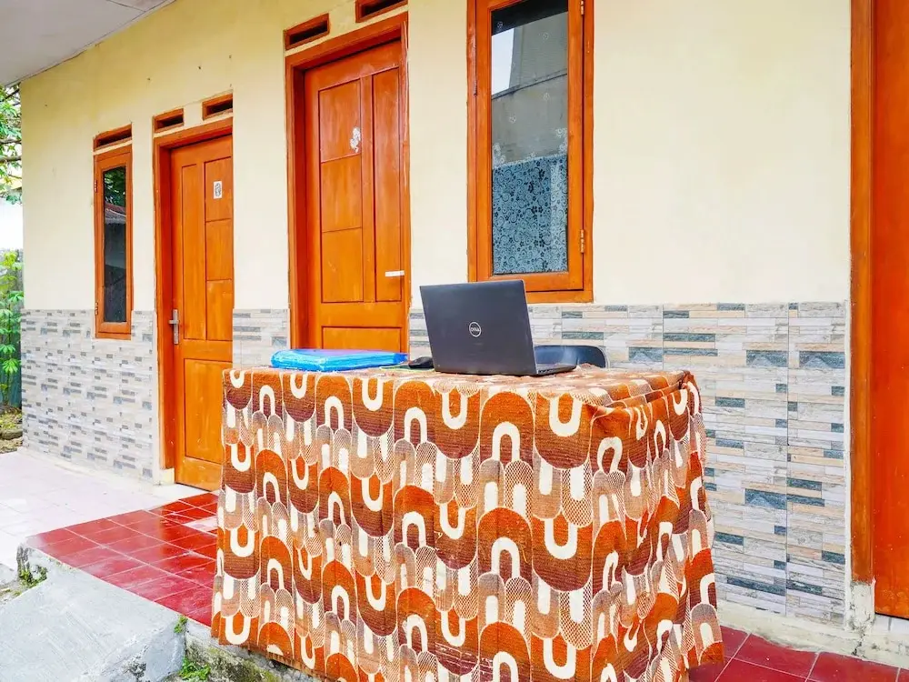 Бандунг: SPOT ON 91638 Anna Homestay Syariah