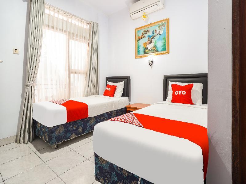 Бандунг: Oyo 91561 Gandhi Hotel