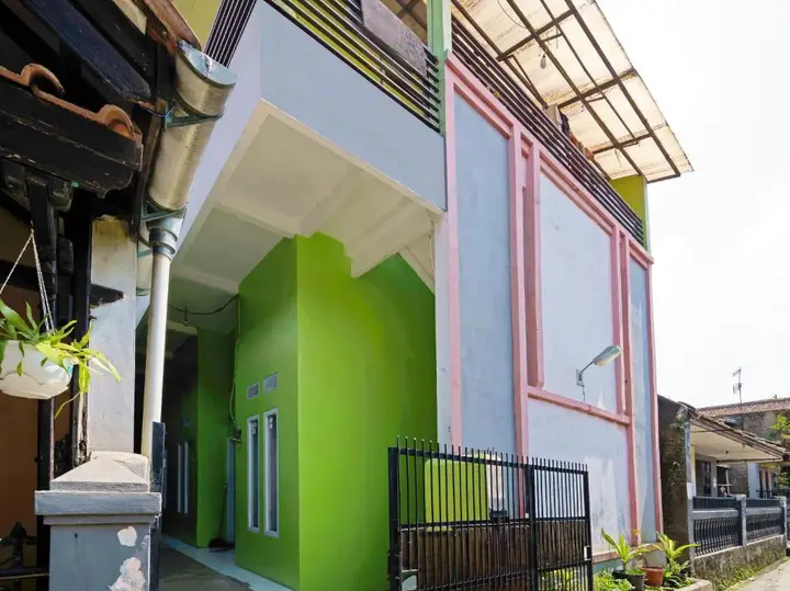 Бандунг: SPOT ON 91545 Pondok Mukti Syariah