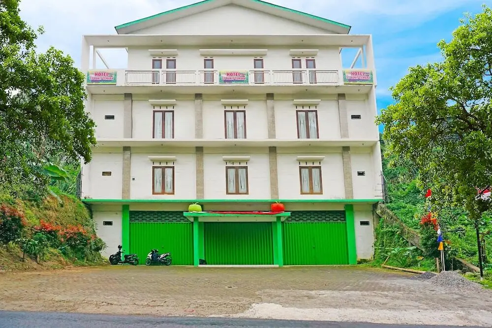 OYO LIfe 91571 Hotel Ss Bukit Cemara Syariah — фото 1