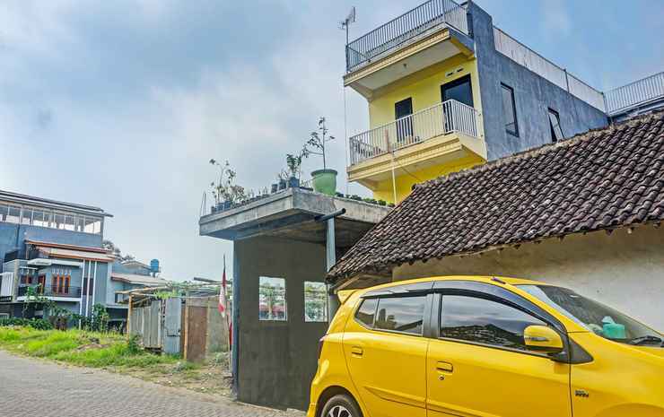 Бату: Spot On 91588 Ananda Guest House Batu