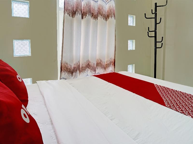 Бату: OYO 91707 Jannah Homestay Syariah