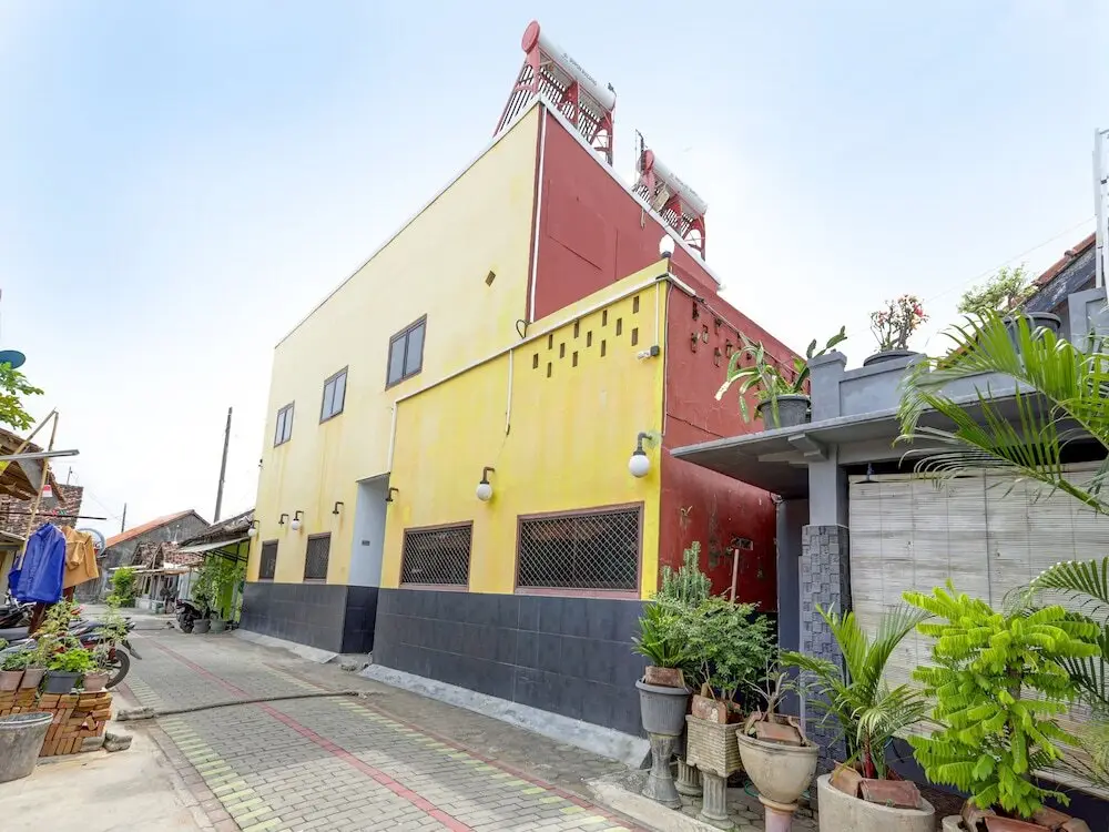Баньюванги: OYO 91773 Ab Homestay