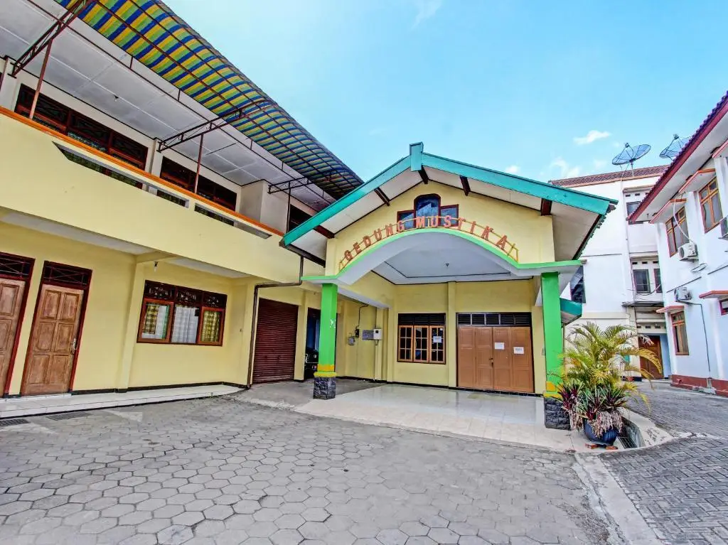 SPOT ON 91356 Hotel Mustika 2 Syariah — фото 1