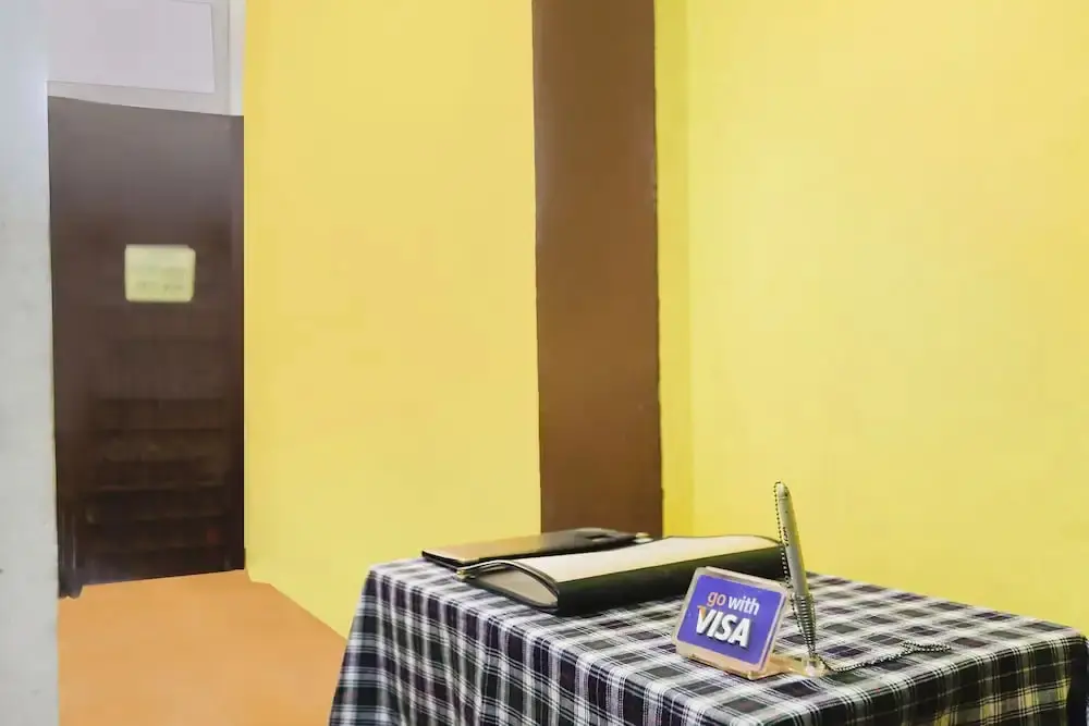 Батам: SPOT ON 91512 Siantan Anambas Syariah