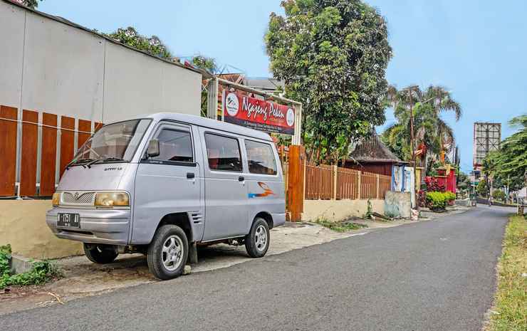 Бату: Oyo 91452 Ngajeng Peken Home Stay