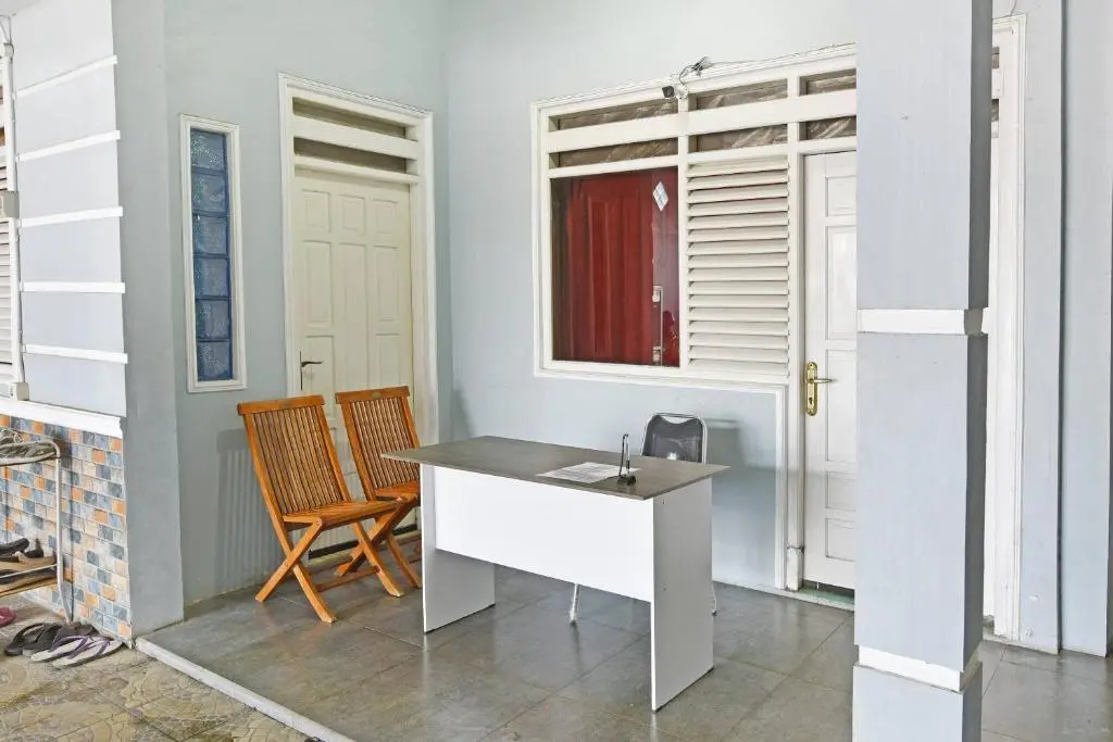 Чилачап: OYO Life 91399 Homestay Trendy Syariah