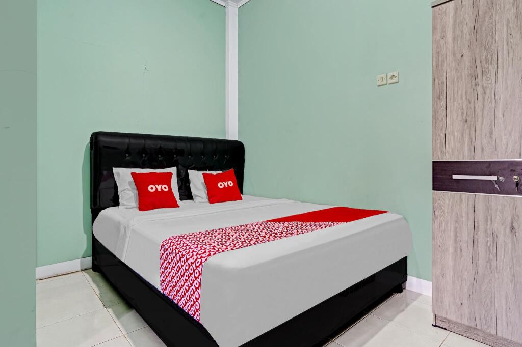 Чиребон: OYO 90571 Dewi Guest House Syariah