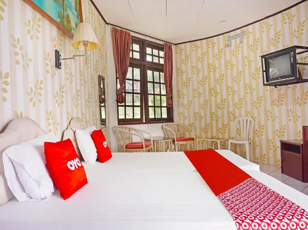 Сизаруа: OYO 91244 Hotel Lembah Nyiur