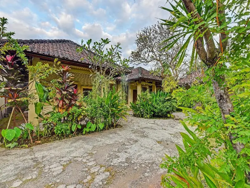 Денпасар: Oyo 91503 Hotel Gedong Ayu