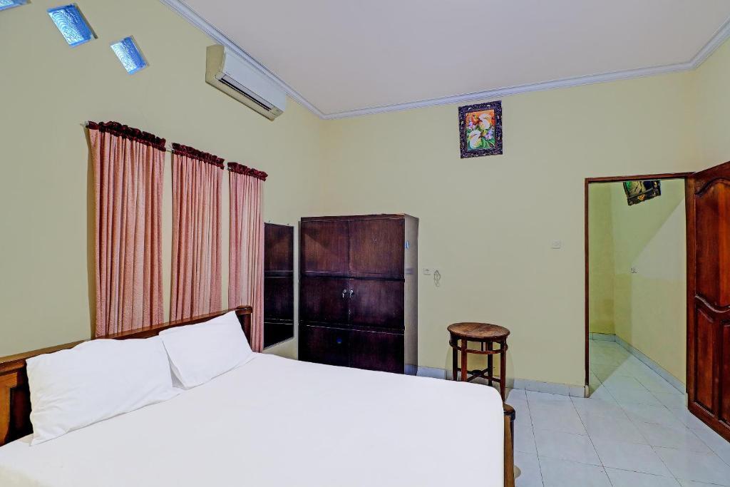 Денпасар: Oyo 91738 Ciung Wanara Guest House