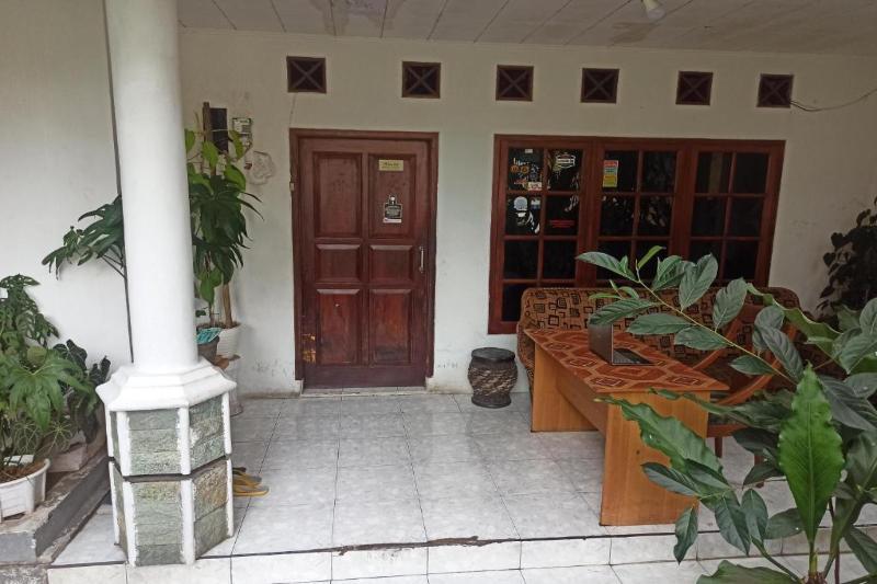 Гарут: OYO Life 91339 Pondok Kost Aulia Syariah