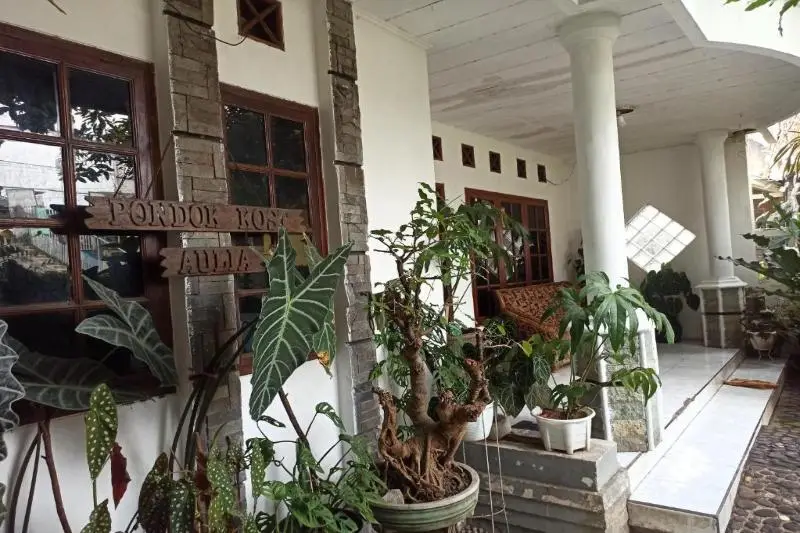 OYO Life 91339 Pondok Kost Aulia Syariah — фото 1