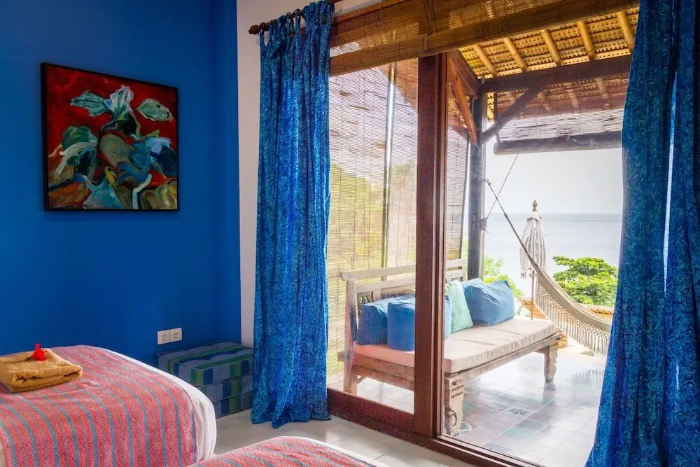 Бунутан: Aquamarine Beach Villas