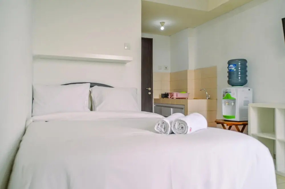 Южный Тангеранг: Comfy and Homey Serpong Greenview Studio Apartment