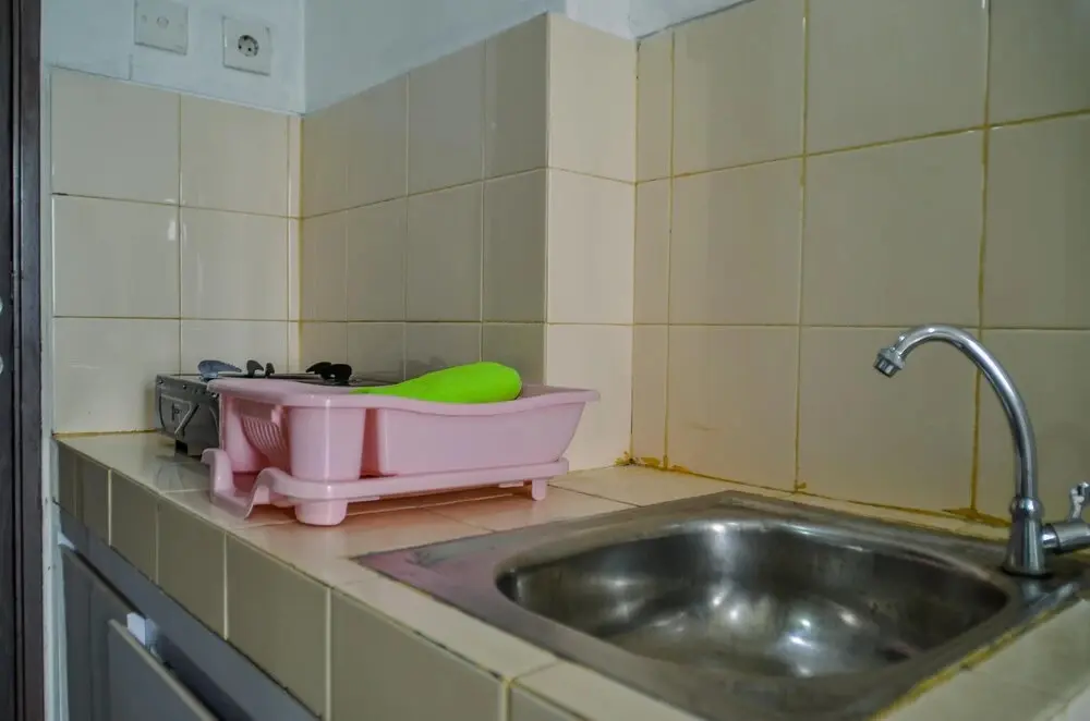 Южный Тангеранг: Comfy and Homey Serpong Greenview Studio Apartment