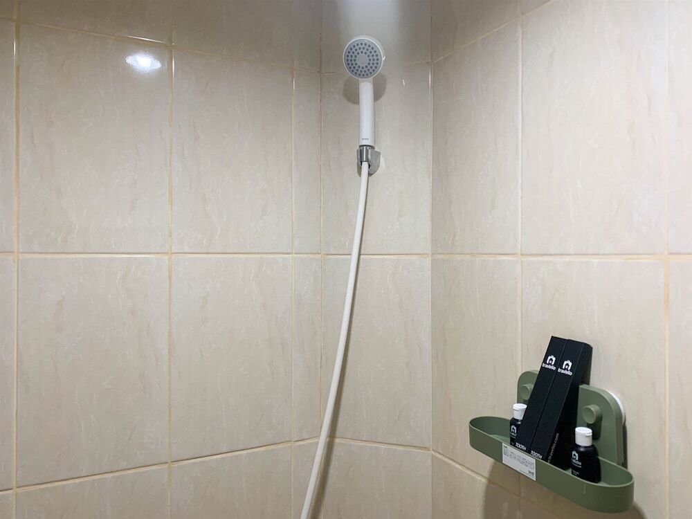 Чипутат: Enjoy Living Studio Room 6Th Floor Osaka Riverwiev Pik 2 Apartment