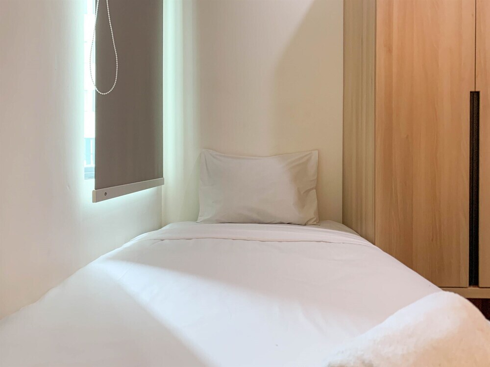 Чипутат: Minimalist Studio At 20Th Floor Osaka Riverview Pik 2 Apartment