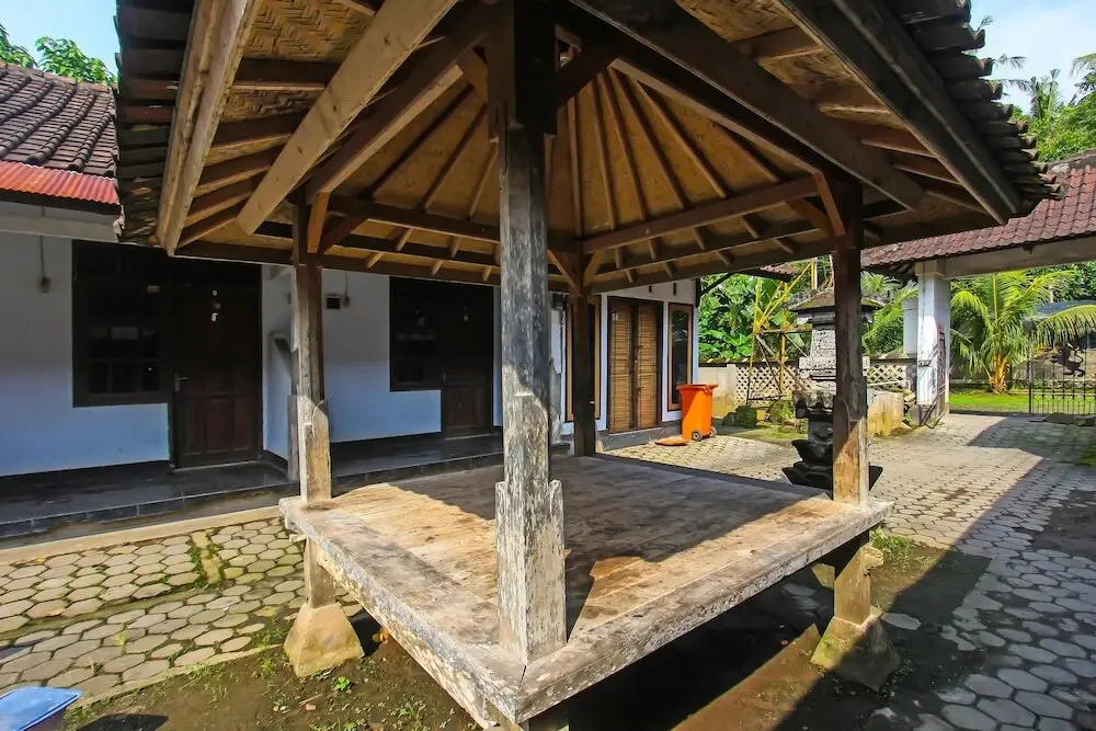 Jerowaru: OYO 92308 Kos Duduk
