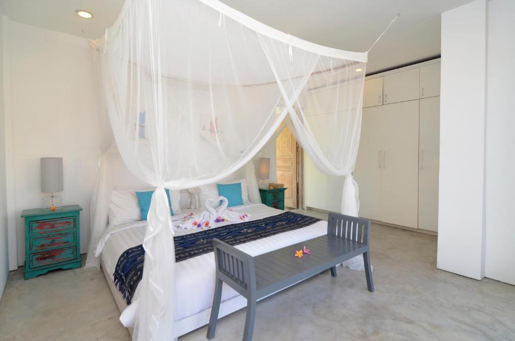 Чангу: "stunning 4 Bedrooms Private Pool Villa in Canggu"