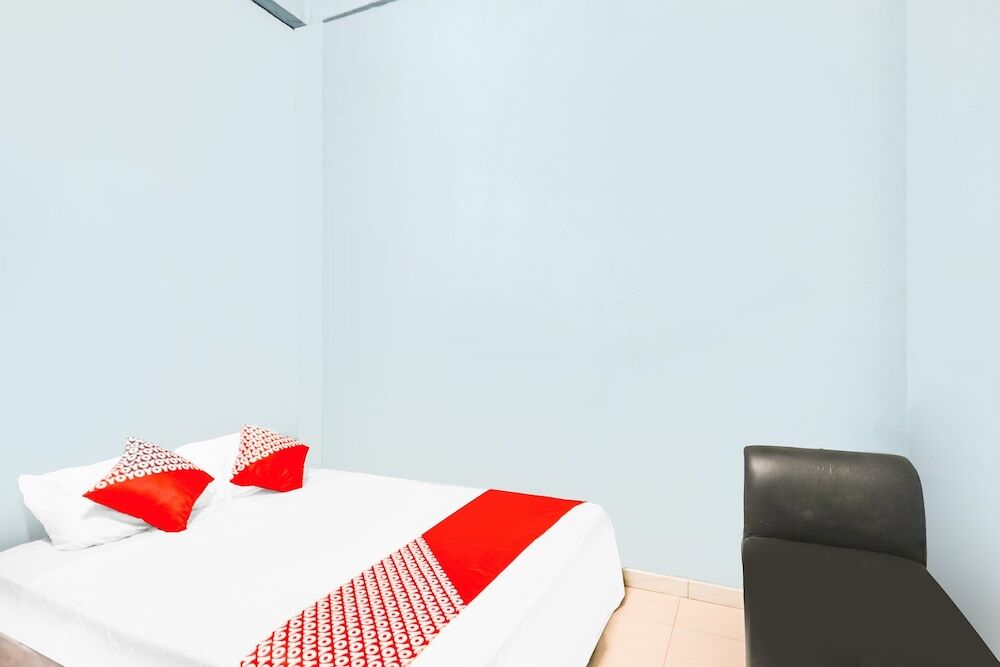Батам: SPOT ON 92072 Restu Ibu Homestay Syariah