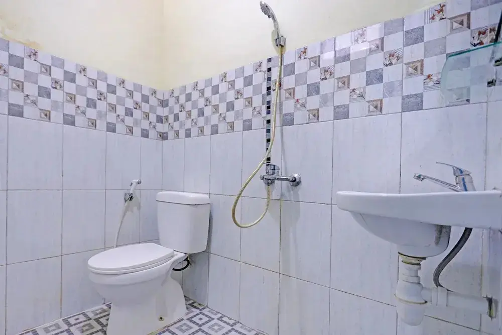 Батам: OYO 92322 Hasan House SyariahNearPelabuhan Feri Harbor Bay