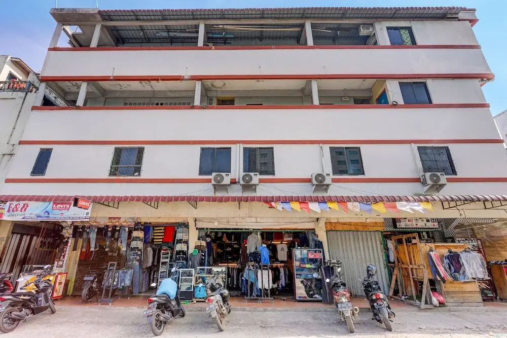 Батам: OYO 92322 Hasan House SyariahNearPelabuhan Feri Harbor Bay