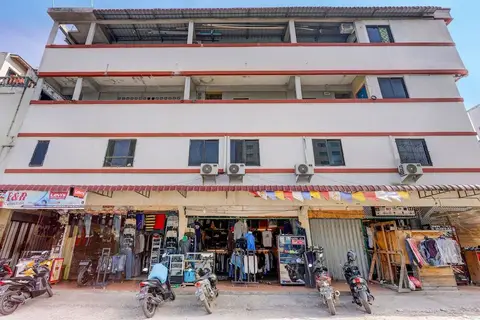 OYO 92322 Hasan House SyariahNearPelabuhan Feri Harbor Bay — фото 1