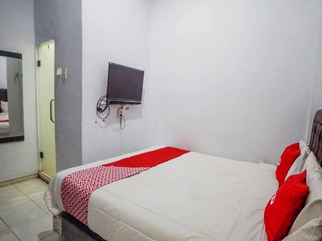 Медан: SUPER OYO 91627 Wika Wiki Homestay