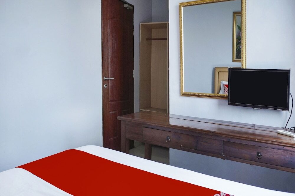 Чикаранг: OYO 91188 Hotel Teratai Cikarang