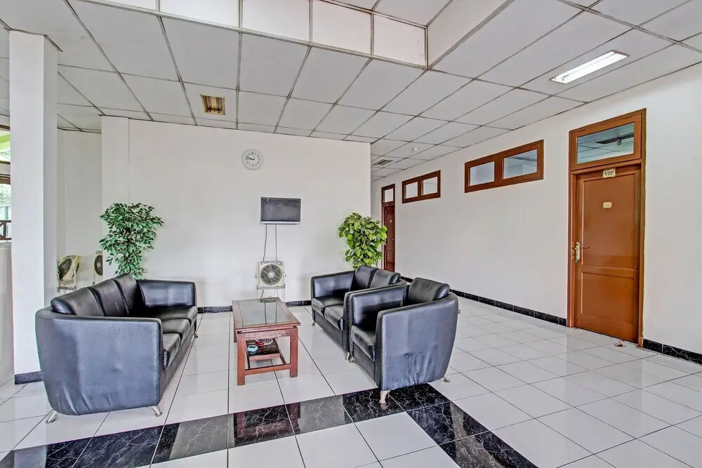 Семаранг: SPOT ON 91471 Syariah Wisma Uin Walisongo