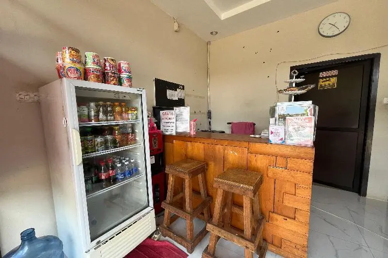Джамби: OYO 91022 STeZe Homestay Syariah