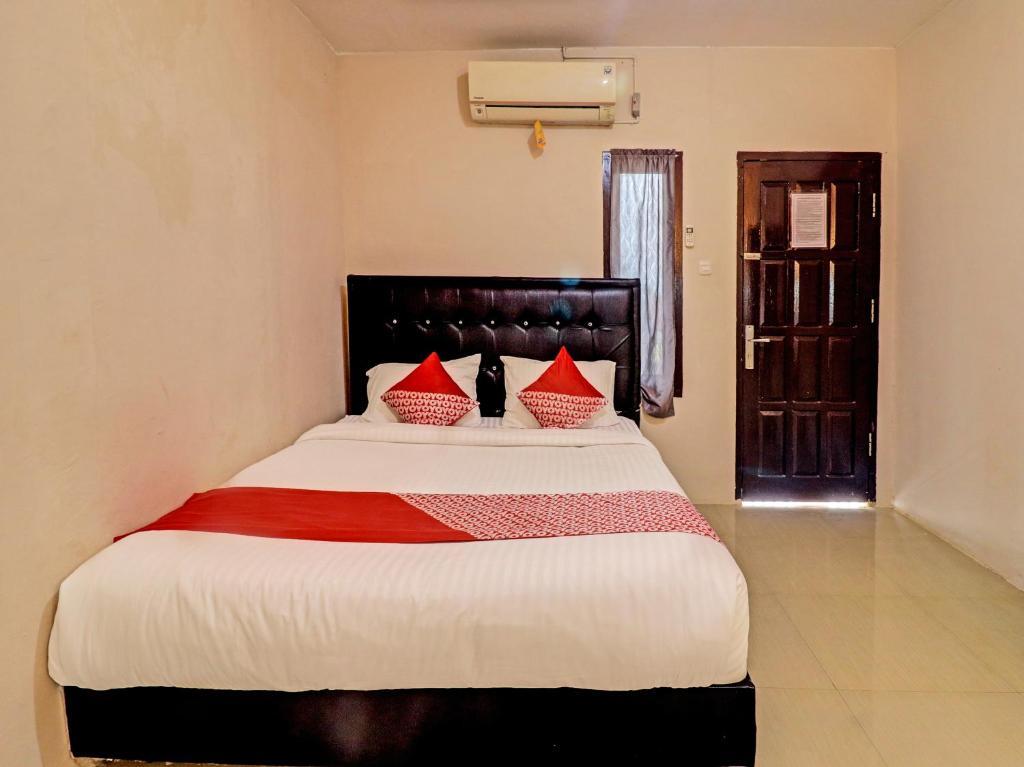 Джамби: OYO 91022 STeZe Homestay Syariah